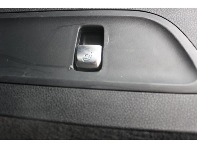 GLC GLC220d 4マチックスポーツ 禁煙車 レーダーセーフティーPKG アンビエントライト メーカーナビ フルセグ 全周囲カメラ ハーフレザー 電動Rゲート BSM LEDヘッドライト ETC レーダークルーズ ルーフレール(59枚目)