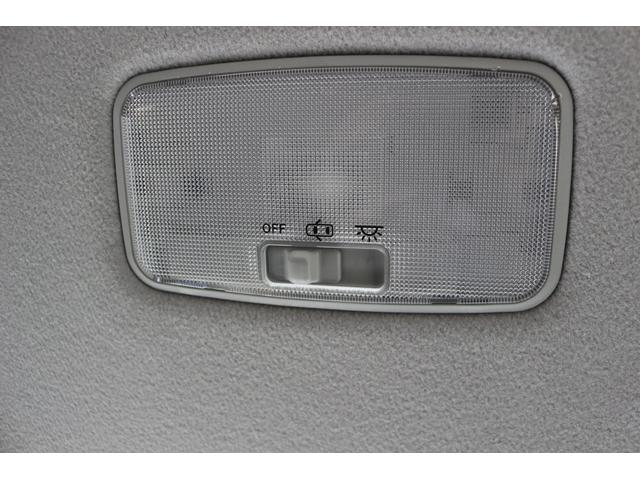 シエンタ ハイブリッドＧ　禁煙車　純正ナビ　フルセグ　バックカメラ　両側電動　ＬＥＤヘッドライト　ＥＴＣ　Ｂｌｕｅｔｏｏｔｈ接続　スマートキー　ＬＥＤヘッドライト　ＥＴＣ　３列シート７人乗り　社外１５ＡＷ　電動格納ミラー（56枚目）