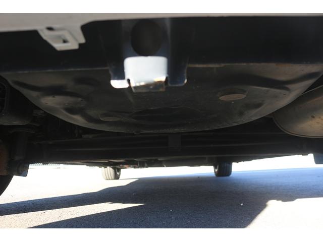 シエンタ ハイブリッドＧ　禁煙車　純正ナビ　フルセグ　バックカメラ　両側電動　ＬＥＤヘッドライト　ＥＴＣ　Ｂｌｕｅｔｏｏｔｈ接続　スマートキー　ＬＥＤヘッドライト　ＥＴＣ　３列シート７人乗り　社外１５ＡＷ　電動格納ミラー（65枚目）