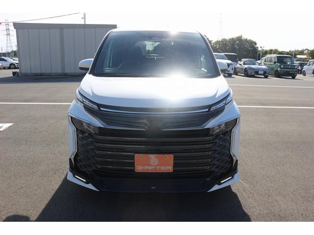 ヴォクシー Ｓ－Ｇ　禁煙車　トヨタセ－フティセンス　純正１０．５型ナビ　フルセグ　ＧＲエアロ　社外１８ＡＷ　バックカメラ　アダプティブクルーズコントロール　クリアランスソナー　両側電動スライドドア　ウォ－クスル－（4枚目）