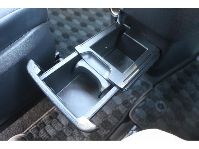 ヴォクシー Ｓ－Ｇ　禁煙車　トヨタセ－フティセンス　純正１０．５型ナビ　フルセグ　ＧＲエアロ　社外１８ＡＷ　バックカメラ　アダプティブクルーズコントロール　クリアランスソナー　両側電動スライドドア　ウォ－クスル－（36枚目）