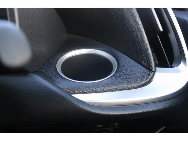 ヴォクシー Ｓ－Ｇ　禁煙車　トヨタセ－フティセンス　純正１０．５型ナビ　フルセグ　ＧＲエアロ　社外１８ＡＷ　バックカメラ　アダプティブクルーズコントロール　クリアランスソナー　両側電動スライドドア　ウォ－クスル－（37枚目）