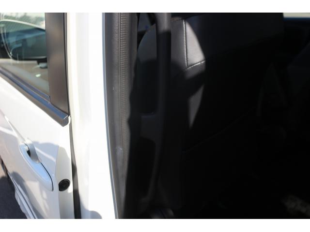 ヴォクシー Ｓ－Ｇ　禁煙車　トヨタセ－フティセンス　純正１０．５型ナビ　フルセグ　ＧＲエアロ　社外１８ＡＷ　バックカメラ　アダプティブクルーズコントロール　クリアランスソナー　両側電動スライドドア　ウォ－クスル－（57枚目）