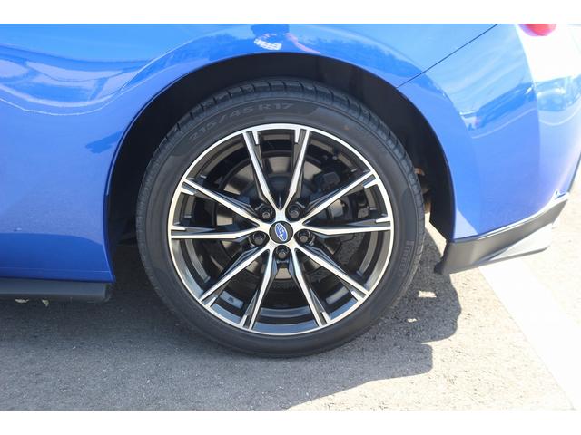 ＢＲＺ Ｓ　ＳＴＩ純正エアロ　ナビ　フルセグ　バックカメラ　クルーズコントロール　純正１６インチアルミホイール　ＬＥＤヘッドライト　禁煙車　電動格納式ミラー　プッシュスタート　ブルートゥース接続（10枚目）