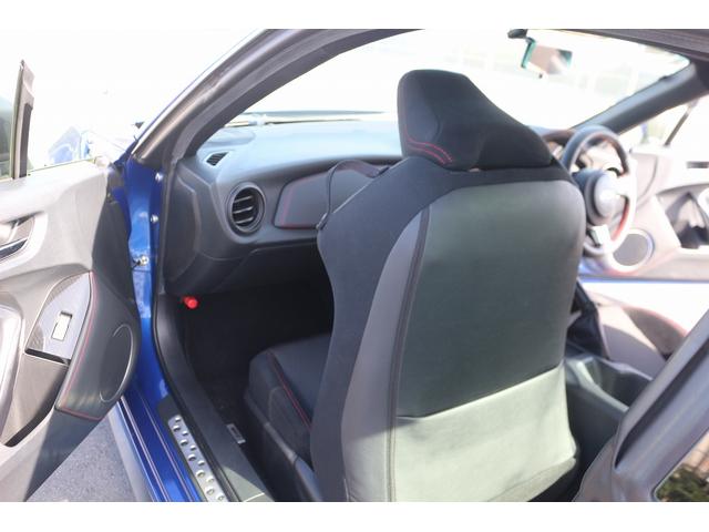 ＢＲＺ Ｓ　ＳＴＩ純正エアロ　ナビ　フルセグ　バックカメラ　クルーズコントロール　純正１６インチアルミホイール　ＬＥＤヘッドライト　禁煙車　電動格納式ミラー　プッシュスタート　ブルートゥース接続（19枚目）