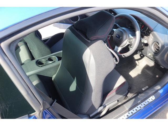 ＢＲＺ Ｓ　ＳＴＩ純正エアロ　ナビ　フルセグ　バックカメラ　クルーズコントロール　純正１６インチアルミホイール　ＬＥＤヘッドライト　禁煙車　電動格納式ミラー　プッシュスタート　ブルートゥース接続（20枚目）