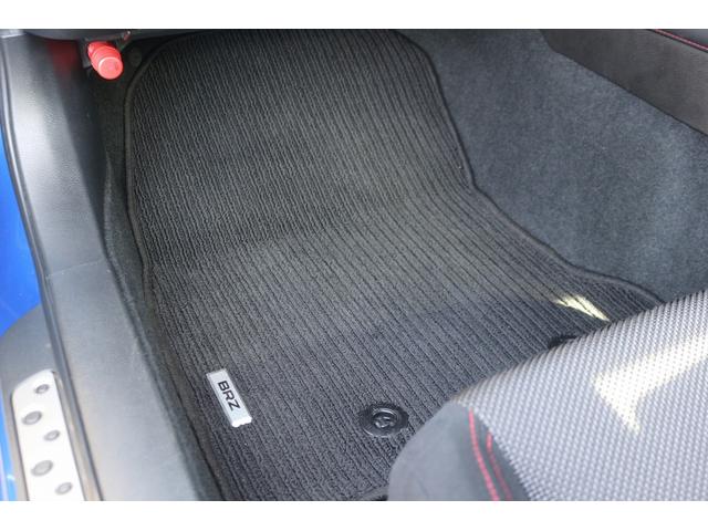 ＢＲＺ Ｓ　ＳＴＩ純正エアロ　ナビ　フルセグ　バックカメラ　クルーズコントロール　純正１６インチアルミホイール　ＬＥＤヘッドライト　禁煙車　電動格納式ミラー　プッシュスタート　ブルートゥース接続（63枚目）