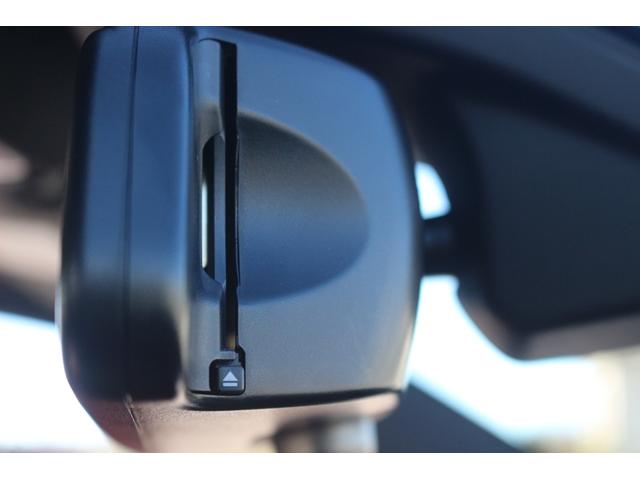 2シリーズ M235iクーペ 禁煙車 harman/kardon 赤革シート 前席シートヒーター ドライビングアシスト 専用18インチAW 純正HDDナビ バックカメラ メモリー機能付パワーシート パドルシフト レーンキープ(38枚目)