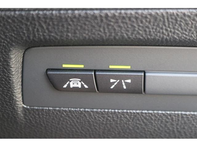 2シリーズ M235iクーペ 禁煙車 harman/kardon 赤革シート 前席シートヒーター ドライビングアシスト 専用18インチAW 純正HDDナビ バックカメラ メモリー機能付パワーシート パドルシフト レーンキープ(44枚目)