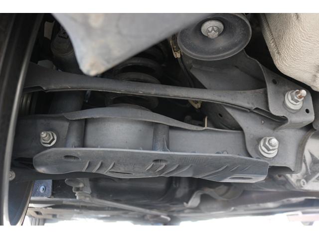 2シリーズ M235iクーペ 禁煙車 harman/kardon 赤革シート 前席シートヒーター ドライビングアシスト 専用18インチAW 純正HDDナビ バックカメラ メモリー機能付パワーシート パドルシフト レーンキープ(66枚目)