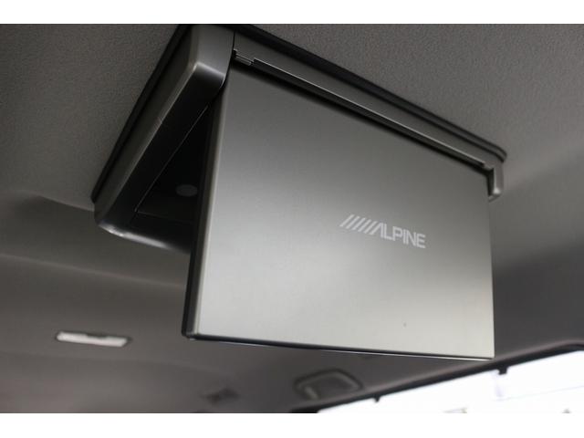 ヴォクシー ZS 禁煙車 純正9インチナビ 後席モニター 両側電動スライド バックカメラ フルセグ LEDヘッドライト ETC ウォークスルー オートライト 電動格納ミラー スマートキー Bluetooth接続(6枚目)