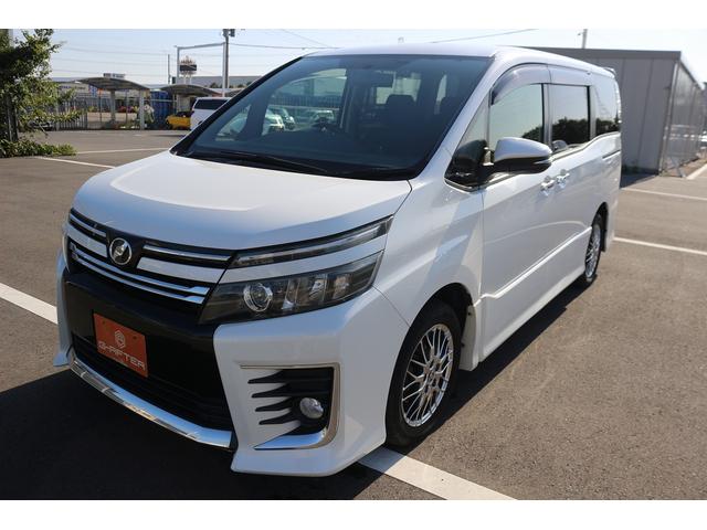 ヴォクシー ZS 禁煙車 純正9インチナビ 後席モニター 両側電動スライド バックカメラ フルセグ LEDヘッドライト ETC ウォークスルー オートライト 電動格納ミラー スマートキー Bluetooth接続(15枚目)