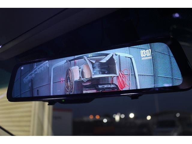 ヴェルファイアハイブリッド ＺＲ　禁煙車　後席モニター　電動リアゲート　純正メーカーナビ　バックカメラ　フルセグＴＶ　デジタルインナ－ミラー　プレミアムサウンド　ＬＥＤヘッドライト　パワーシート　両側電動スライドドア　ＥＴＣ（6枚目）