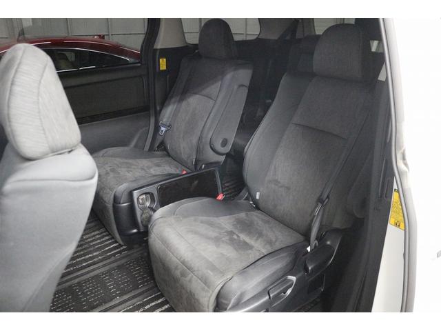 ヴェルファイアハイブリッド ＺＲ　禁煙車　後席モニター　電動リアゲート　純正メーカーナビ　バックカメラ　フルセグＴＶ　デジタルインナ－ミラー　プレミアムサウンド　ＬＥＤヘッドライト　パワーシート　両側電動スライドドア　ＥＴＣ（40枚目）