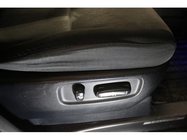 ヴェルファイアハイブリッド ＺＲ　禁煙車　後席モニター　電動リアゲート　純正メーカーナビ　バックカメラ　フルセグＴＶ　デジタルインナ－ミラー　プレミアムサウンド　ＬＥＤヘッドライト　パワーシート　両側電動スライドドア　ＥＴＣ（45枚目）