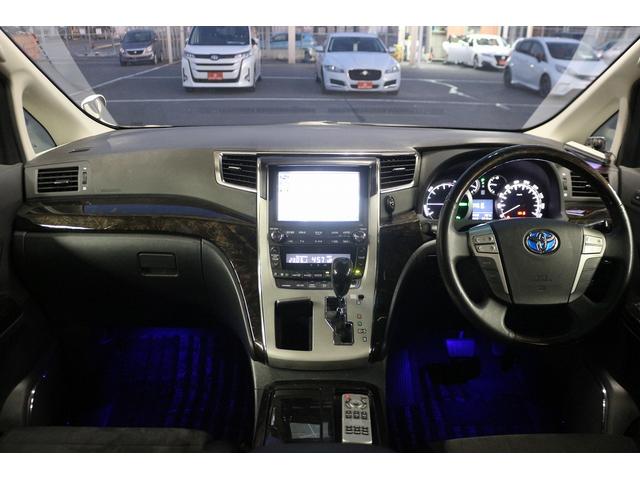 ヴェルファイアハイブリッド ＺＲ　禁煙車　後席モニター　電動リアゲート　純正メーカーナビ　バックカメラ　フルセグＴＶ　デジタルインナ－ミラー　プレミアムサウンド　ＬＥＤヘッドライト　パワーシート　両側電動スライドドア　ＥＴＣ（46枚目）