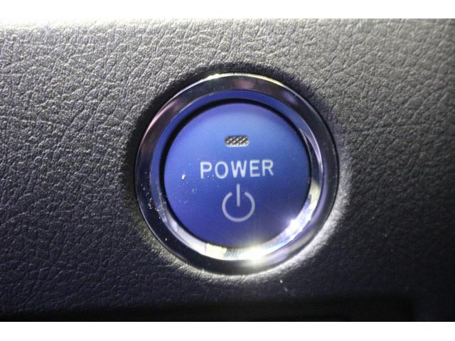 ヴェルファイアハイブリッド ＺＲ　禁煙車　後席モニター　電動リアゲート　純正メーカーナビ　バックカメラ　フルセグＴＶ　デジタルインナ－ミラー　プレミアムサウンド　ＬＥＤヘッドライト　パワーシート　両側電動スライドドア　ＥＴＣ（59枚目）