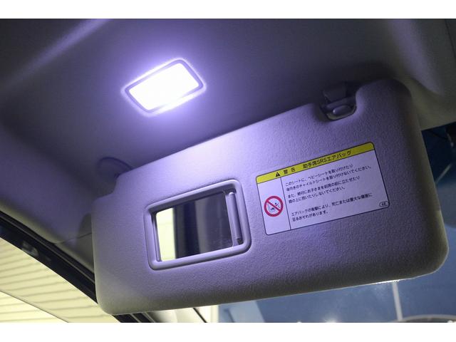 ヴェルファイアハイブリッド ＺＲ　禁煙車　後席モニター　電動リアゲート　純正メーカーナビ　バックカメラ　フルセグＴＶ　デジタルインナ－ミラー　プレミアムサウンド　ＬＥＤヘッドライト　パワーシート　両側電動スライドドア　ＥＴＣ（66枚目）