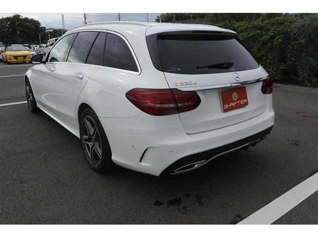 Cクラスステーションワゴン C220d ワゴンアバンギャルド AMGライン 禁煙車 黒革シート 純正ナビ COMANDシステム バックカメラ レーダーセーフティ マルチビームLEDヘッドライプ パークトロニック 純正18インチAW メモリー パワーシート 電動リアゲート(8枚目)