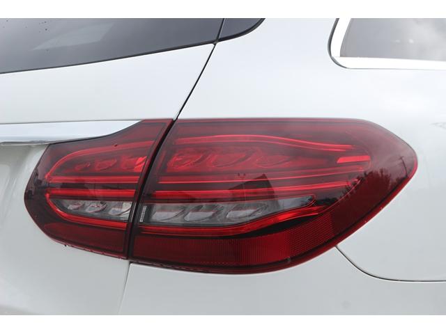 Cクラスステーションワゴン C220d ワゴンアバンギャルド AMGライン 禁煙車 黒革シート 純正ナビ COMANDシステム バックカメラ レーダーセーフティ マルチビームLEDヘッドライプ パークトロニック 純正18インチAW メモリー パワーシート 電動リアゲート(15枚目)