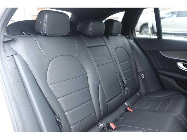 Cクラスステーションワゴン C220d ワゴンアバンギャルド AMGライン 禁煙車 黒革シート 純正ナビ COMANDシステム バックカメラ レーダーセーフティ マルチビームLEDヘッドライプ パークトロニック 純正18インチAW メモリー パワーシート 電動リアゲート(32枚目)
