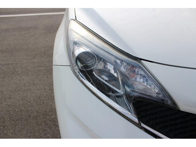 ノート ニスモ S 禁煙車 ニスモレカロシート 純正ナナビ フルセグTV バックカメラ LEDヘッドライト 電動納ドアミラー プッシュスタート オートライト Bluetooth接続 純正17インチアルミホイール(12枚目)