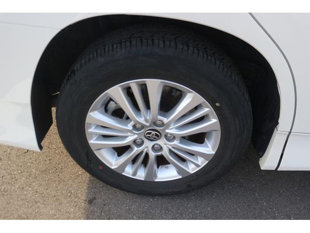 ノア Ｓ－Ｇ　禁煙車　７人乗り　純正ディスプレイオーディオ　トヨタセーフティーセンス　バックカメラ　両側電動スライドドア　ＬＥＤヘッドライト　ＥＴＣ２．０　オートブレーキホールド　ブラインドスポットモニター（12枚目）