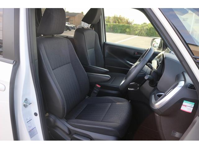 ノア Ｓ－Ｇ　禁煙車　７人乗り　純正ディスプレイオーディオ　トヨタセーフティーセンス　バックカメラ　両側電動スライドドア　ＬＥＤヘッドライト　ＥＴＣ２．０　オートブレーキホールド　ブラインドスポットモニター（21枚目）