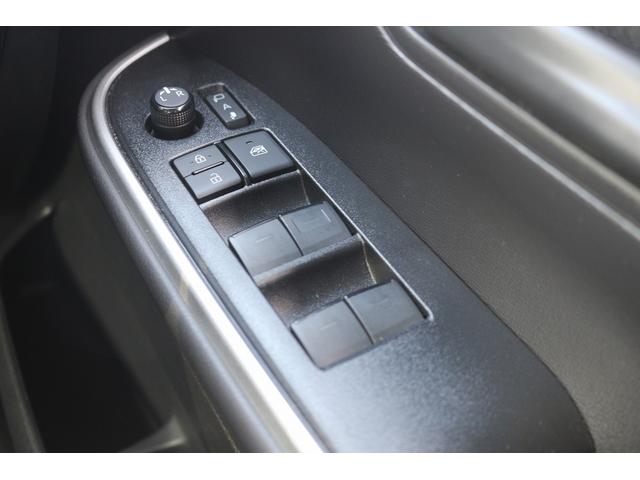 ノア Ｓ－Ｇ　禁煙車　７人乗り　純正ディスプレイオーディオ　トヨタセーフティーセンス　バックカメラ　両側電動スライドドア　ＬＥＤヘッドライト　ＥＴＣ２．０　オートブレーキホールド　ブラインドスポットモニター（40枚目）