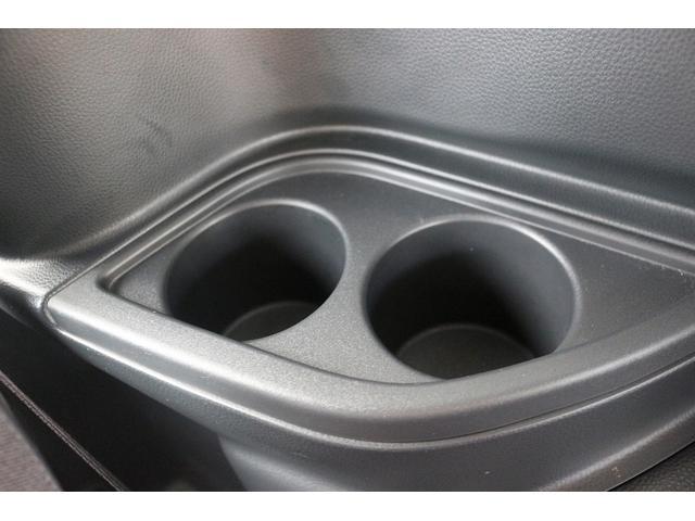 ノア Ｓ－Ｇ　禁煙車　７人乗り　純正ディスプレイオーディオ　トヨタセーフティーセンス　バックカメラ　両側電動スライドドア　ＬＥＤヘッドライト　ＥＴＣ２．０　オートブレーキホールド　ブラインドスポットモニター（60枚目）