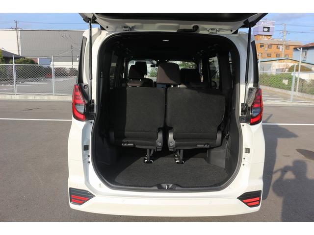 ノア Ｓ－Ｇ　禁煙車　７人乗り　純正ディスプレイオーディオ　トヨタセーフティーセンス　バックカメラ　両側電動スライドドア　ＬＥＤヘッドライト　ＥＴＣ２．０　オートブレーキホールド　ブラインドスポットモニター（62枚目）