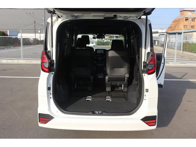 ノア Ｓ－Ｇ　禁煙車　７人乗り　純正ディスプレイオーディオ　トヨタセーフティーセンス　バックカメラ　両側電動スライドドア　ＬＥＤヘッドライト　ＥＴＣ２．０　オートブレーキホールド　ブラインドスポットモニター（64枚目）