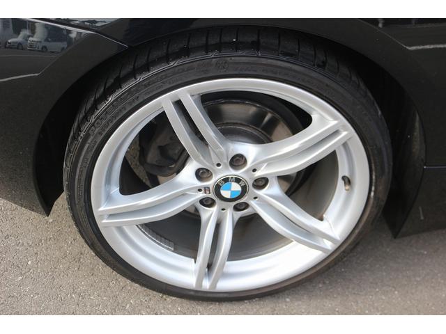 Ｚ４ ｓＤｒｉｖｅ２０ｉ　Ｍスポーツ　禁煙車　黒革シート　純正ＨＤＤナビ　フルセグＴＶ　バックカメラ　パワーシート　前席シートヒーター　オートライト　ＥＴＣ　ＨＩＤヘッドライト　Ｂｌｕｅｔｏｏｔｈ接続　１９インチＡＷ　電動格納ドアミラー（19枚目）