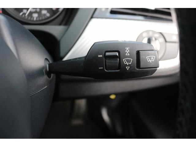 Ｚ４ ｓＤｒｉｖｅ２０ｉ　Ｍスポーツ　禁煙車　黒革シート　純正ＨＤＤナビ　フルセグＴＶ　バックカメラ　パワーシート　前席シートヒーター　オートライト　ＥＴＣ　ＨＩＤヘッドライト　Ｂｌｕｅｔｏｏｔｈ接続　１９インチＡＷ　電動格納ドアミラー（39枚目）