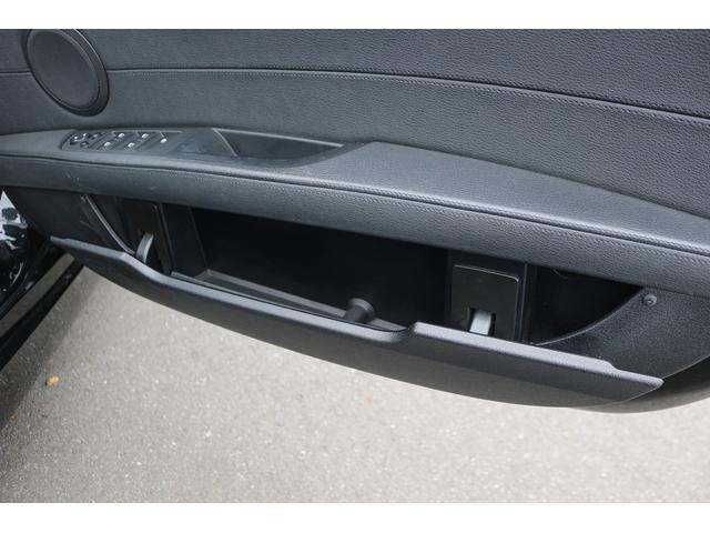 Ｚ４ ｓＤｒｉｖｅ２０ｉ　Ｍスポーツ　禁煙車　黒革シート　純正ＨＤＤナビ　フルセグＴＶ　バックカメラ　パワーシート　前席シートヒーター　オートライト　ＥＴＣ　ＨＩＤヘッドライト　Ｂｌｕｅｔｏｏｔｈ接続　１９インチＡＷ　電動格納ドアミラー（58枚目）