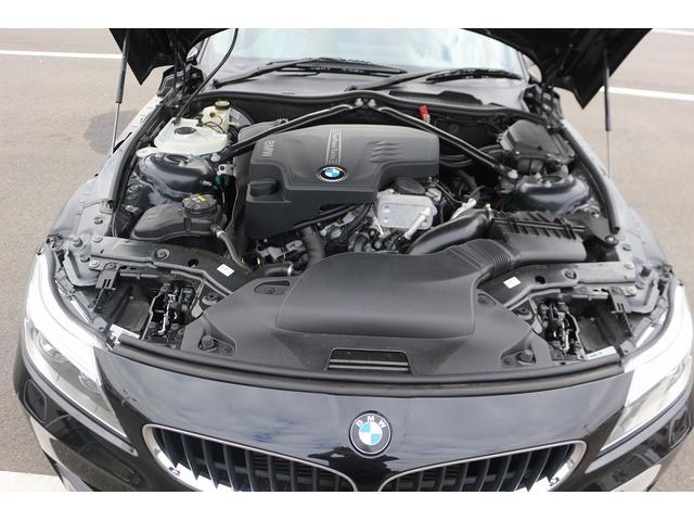 Ｚ４ ｓＤｒｉｖｅ２０ｉ　Ｍスポーツ　禁煙車　黒革シート　純正ＨＤＤナビ　フルセグＴＶ　バックカメラ　パワーシート　前席シートヒーター　オートライト　ＥＴＣ　ＨＩＤヘッドライト　Ｂｌｕｅｔｏｏｔｈ接続　１９インチＡＷ　電動格納ドアミラー（77枚目）