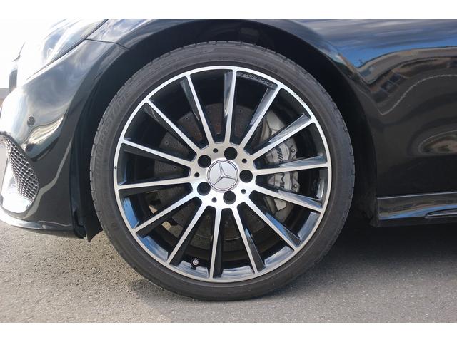 Ｃクラス Ｃ４３　４マチッククーペ　禁煙車　赤革シート　Ｂｕｒｍｅｓｔｅｒサウンドシステム　純正ナビ　フルセグＴＶ　バックカメラ　レーダークルーズコントロール　衝突軽減ブレーキ　パフュームアトマイザー　純正１９インチアルミホイール（22枚目）