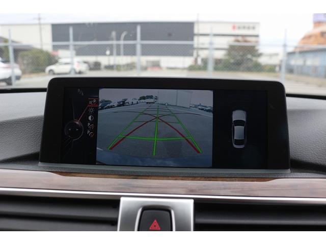 4シリーズ 428iグランクーペ Mスポーツ 白革 サンルーフ メーカーHDDナビ フルセグTV バックカメラ 衝突軽減 レーダークルーズコントロール シートヒーター 純正19AW CD再生 DVD再生 Bluetooth接続 HIDライト(4枚目)