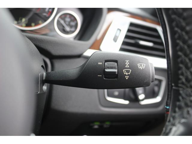 4シリーズ 428iグランクーペ Mスポーツ 白革 サンルーフ メーカーHDDナビ フルセグTV バックカメラ 衝突軽減 レーダークルーズコントロール シートヒーター 純正19AW CD再生 DVD再生 Bluetooth接続 HIDライト(52枚目)