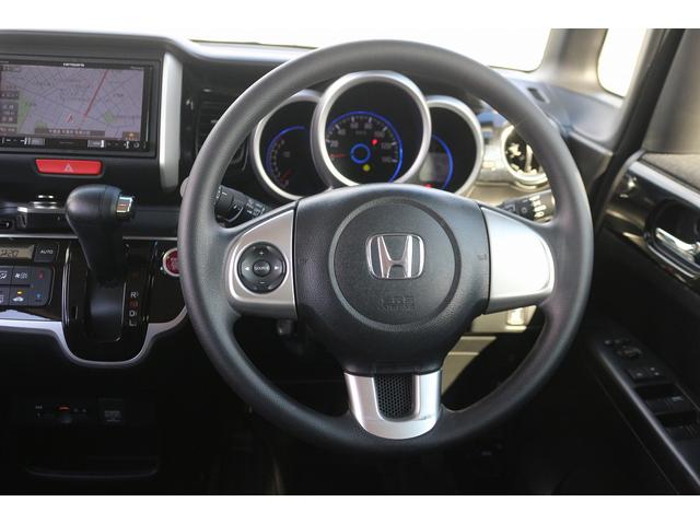 Ｎ－ＢＯＸカスタム Ｇ・Ｌパッケージ　禁煙車　ナビ　フルセグＴＶ　電動スライドドア　ＥＴＣ　プッシュスタート　電動格納ドアミラー　オートライト　ＨＩＤライト　ドアバイザー　アイドリングストップ　Ｂｌｕｅｔｏｏｔｈ接続　純正１４インチＡＷ（40枚目）