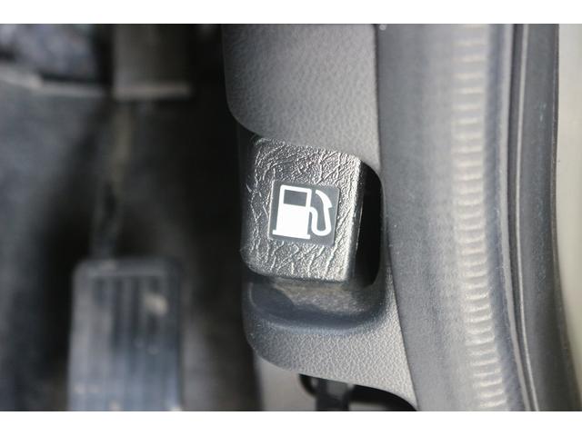 Ｎ－ＢＯＸカスタム Ｇ・Ｌパッケージ　禁煙車　ナビ　フルセグＴＶ　電動スライドドア　ＥＴＣ　プッシュスタート　電動格納ドアミラー　オートライト　ＨＩＤライト　ドアバイザー　アイドリングストップ　Ｂｌｕｅｔｏｏｔｈ接続　純正１４インチＡＷ（53枚目）