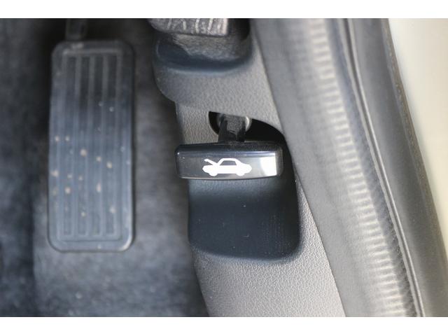 Ｎ－ＢＯＸカスタム Ｇ・Ｌパッケージ　禁煙車　ナビ　フルセグＴＶ　電動スライドドア　ＥＴＣ　プッシュスタート　電動格納ドアミラー　オートライト　ＨＩＤライト　ドアバイザー　アイドリングストップ　Ｂｌｕｅｔｏｏｔｈ接続　純正１４インチＡＷ（54枚目）