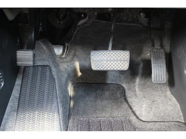 Ｎ－ＢＯＸカスタム Ｇ・Ｌパッケージ　禁煙車　ナビ　フルセグＴＶ　電動スライドドア　ＥＴＣ　プッシュスタート　電動格納ドアミラー　オートライト　ＨＩＤライト　ドアバイザー　アイドリングストップ　Ｂｌｕｅｔｏｏｔｈ接続　純正１４インチＡＷ（64枚目）