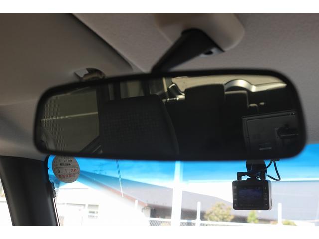 Ｎ－ＢＯＸカスタム Ｇ・Ｌパッケージ　禁煙車　ナビ　フルセグＴＶ　電動スライドドア　ＥＴＣ　プッシュスタート　電動格納ドアミラー　オートライト　ＨＩＤライト　ドアバイザー　アイドリングストップ　Ｂｌｕｅｔｏｏｔｈ接続　純正１４インチＡＷ（65枚目）