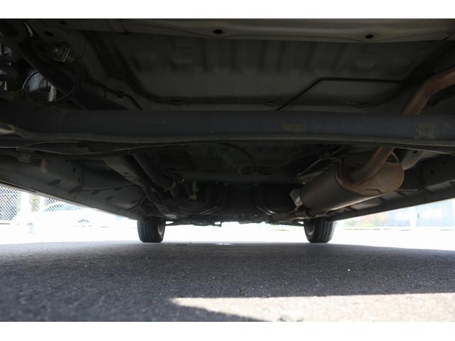 Ｎ－ＢＯＸカスタム Ｇ・Ｌパッケージ　禁煙車　ナビ　フルセグＴＶ　電動スライドドア　ＥＴＣ　プッシュスタート　電動格納ドアミラー　オートライト　ＨＩＤライト　ドアバイザー　アイドリングストップ　Ｂｌｕｅｔｏｏｔｈ接続　純正１４インチＡＷ（68枚目）