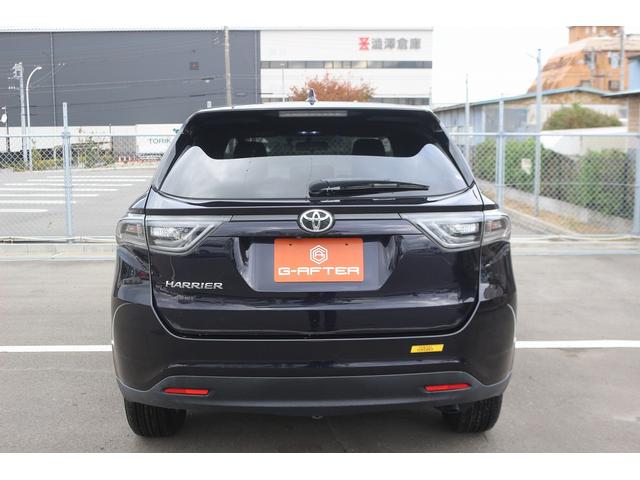 ハリアー エレガンス　禁煙車　純正８インチナビ　フルセグＴＶ　バックカメラ　ＬＥＤヘッドライト　パワーシート　ハーフレザーシート　オートライト　スマートキー　Ｂｌｕｅｔｏｏｔｈ接続　ＵＳＢ　電動格納ミラー　ＣＤ　ＤＶＤ再生（13枚目）