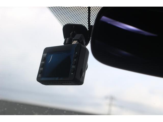 ハリアー エレガンス　禁煙車　純正８インチナビ　フルセグＴＶ　バックカメラ　ＬＥＤヘッドライト　パワーシート　ハーフレザーシート　オートライト　スマートキー　Ｂｌｕｅｔｏｏｔｈ接続　ＵＳＢ　電動格納ミラー　ＣＤ　ＤＶＤ再生（53枚目）