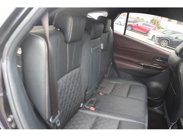 ハリアー エレガンス　禁煙車　純正８インチナビ　フルセグＴＶ　バックカメラ　ＬＥＤヘッドライト　パワーシート　ハーフレザーシート　オートライト　スマートキー　Ｂｌｕｅｔｏｏｔｈ接続　ＵＳＢ　電動格納ミラー　ＣＤ　ＤＶＤ再生（62枚目）