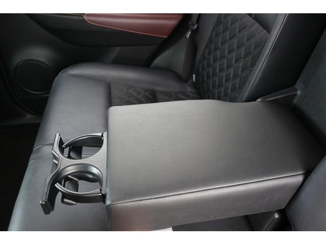 ハリアー エレガンス　禁煙車　純正８インチナビ　フルセグＴＶ　バックカメラ　ＬＥＤヘッドライト　パワーシート　ハーフレザーシート　オートライト　スマートキー　Ｂｌｕｅｔｏｏｔｈ接続　ＵＳＢ　電動格納ミラー　ＣＤ　ＤＶＤ再生（67枚目）