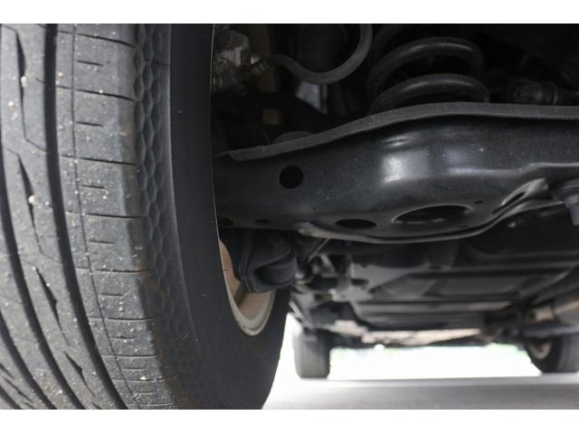 ハリアー エレガンス　禁煙車　純正８インチナビ　フルセグＴＶ　バックカメラ　ＬＥＤヘッドライト　パワーシート　ハーフレザーシート　オートライト　スマートキー　Ｂｌｕｅｔｏｏｔｈ接続　ＵＳＢ　電動格納ミラー　ＣＤ　ＤＶＤ再生（70枚目）